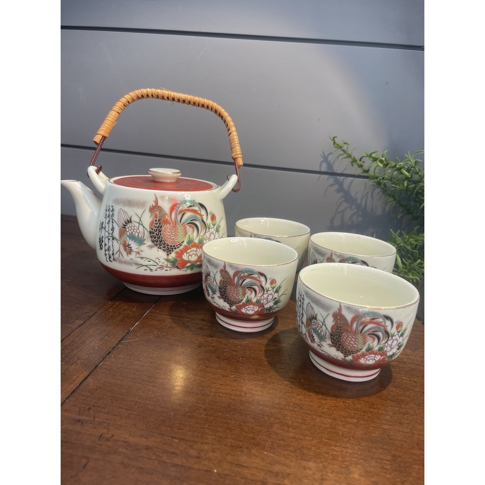 ASAHI JAPAN MCI TEA POT & SET 4 CUPS ROOSTERS & FLOWERS VTG Rare Tea Party